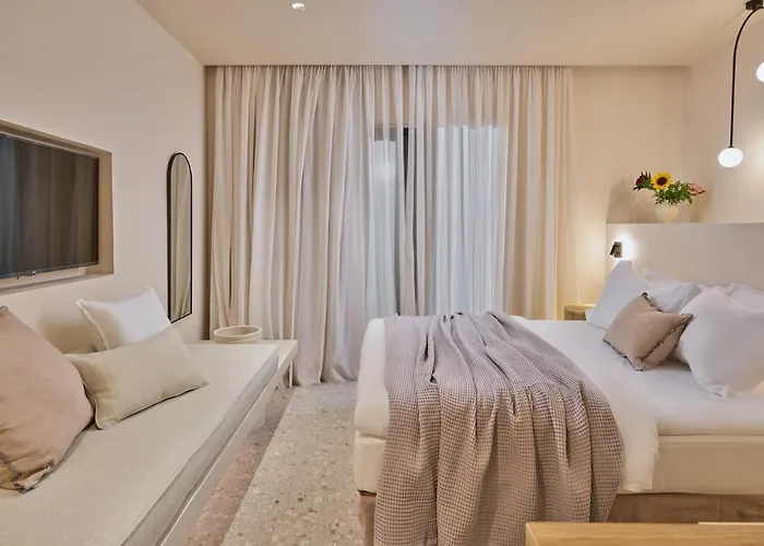 Senses Aparthotel 4*